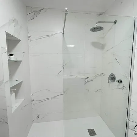 Downtown Spacious Flat In A Calm Street Apartamento Oporto